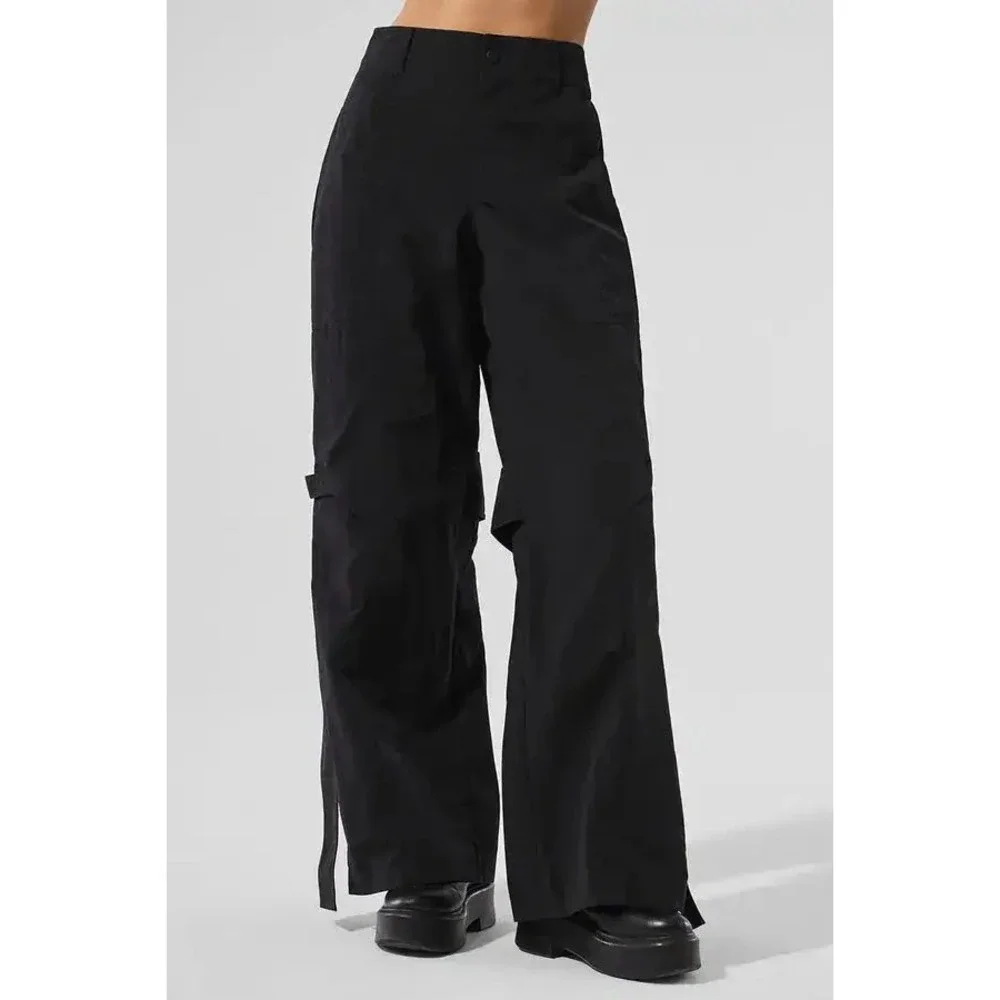 Alo Yoga Voyager Trouser Women M Black High-Waist Wide Leg Cargo Buckle Strap